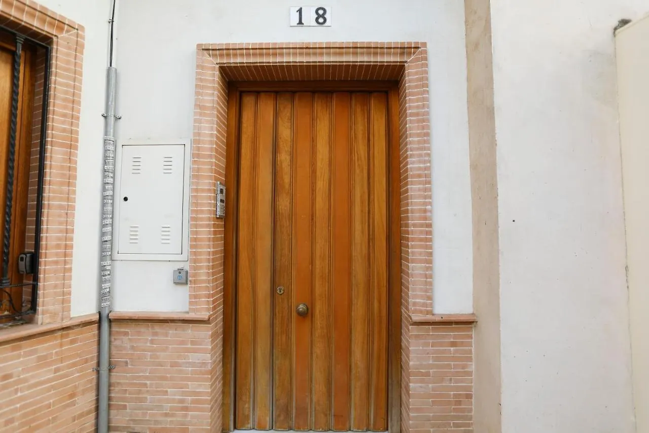 Rentalsevilla Tras La Maestranza Spain